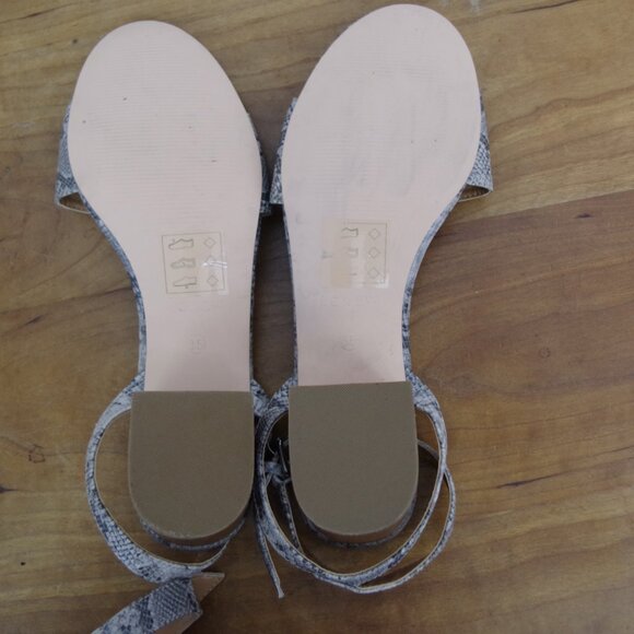 J Crew Heeled Snake Print Sandals Size 8.5 - Picture 3 of 8